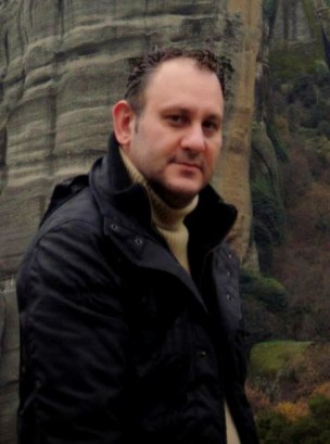 557630_4114779500877_2021037900_n