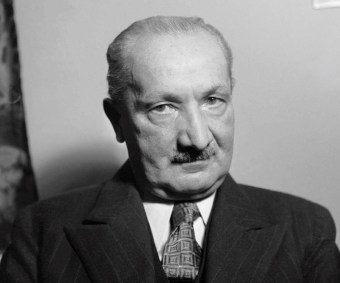 martin-heidegger-2